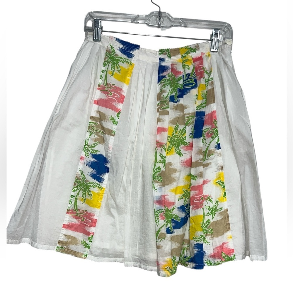 White Floral Generra Skirt Size 2